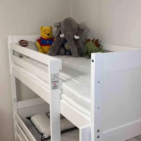 Apartament 40kvd Ap Walking Distance To Everything And Parking